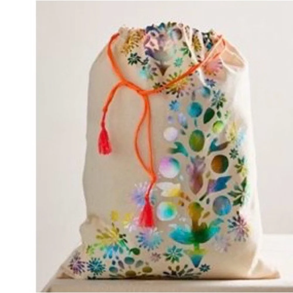 NEW FREE PEOPLE MOVEMENT Small Gift Bag
